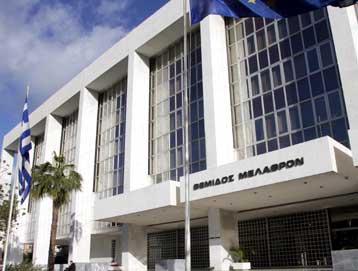 Στο μικροσκόπιο των Αρχών και άλλες υποθέσεις του δικηγορικού γραφείου Π.Μαντούβαλου