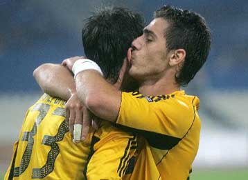 Χωρίς Λυμπερόπουλο, Κατσουράνη και Χιώτη η ΑΕΚ στα Γιάννενα