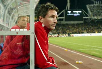 Στήριξη σε Σόλιντ από τον Σάββα Θεοδωρίδη και νέα σενάρια Ριβάλντο