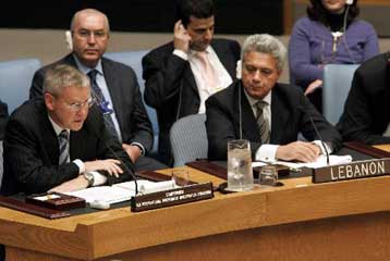 Πιέσεις για συνεργασία προς τη Συρία κατά την παρουσίαση της έκθεσης Χαρίρι στον ΟΗΕ