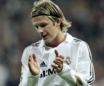 Αμεση διαγραφή της κόκκινης κάρτας του Μπέκαμ, που θα παίξει κόντρα στην Λα Κορούνια