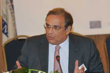 Αυστηρό μήνυμα Παπαθανασίου στις ασφαλιστικές εταιρείες