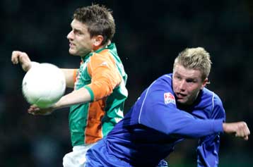 Στα πέναλτι η Βέρντερ προκρίθηκε στους «16», η Αϊντραχτ συνέτριψε την Σάλκε 6-0