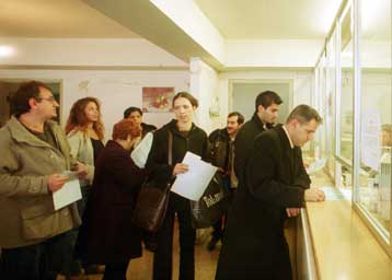 Στις ΔΟΥ και με δισκέτα η υποβολή των συγκεντρωτικών καταστάσεων