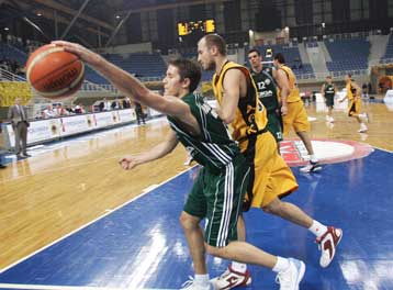 «Τρία στα τρία» για τον Παναθηναϊκό επί της ΑΕΚ, 85-84 στο Γαλάτσι