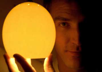 Σε ισχύ από την 1η Νοεμβρίου το νυχτερινό τιμολόγιο της ΔΕΗ