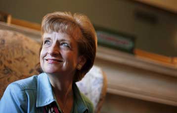 Αποσύρεται η «εκλεκτή» του Μπους για μία θέση στο Ανώτατο Δικαστήριο των ΗΠΑ