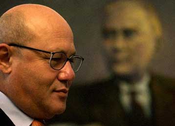 Οικονομικές σχέσεις ζητά από την Ουάσινγκτον ο Μεχμέτ Αλί Ταλάτ