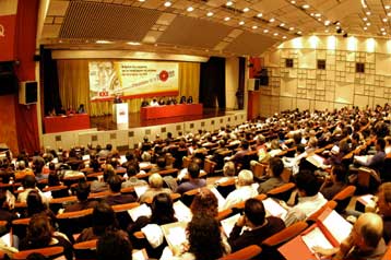 Ηλικιακή ανανέωση των γραμμών του Κόμματος ζήτησε η Αλέκα Παπαρήγα