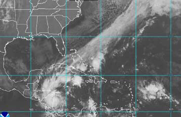 Εκκενώνονται περιοχές σε Νικαράγουα και Ονδούρα εν όψει του κυκλώνα Βήτα