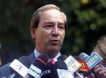 Μονιμότητα τέλος για τους νεοπροσλαμβανόμενους στις ΔΕΚΟ