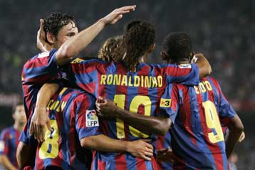 Με την πέμπτη ταχύτητα η Μπαρτσελόνα, διατηρεί την πρωτοπορία της η Οσασούνα