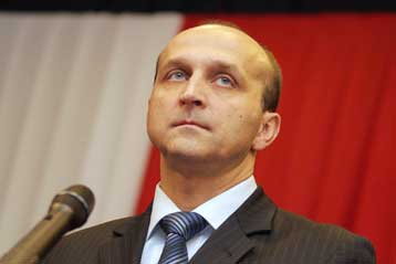 Κυβέρνηση μειοψηφίας ορκίζεται τη Δευτέρα στην Πολωνία