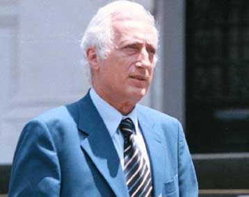 Έντονη αντίδραση Σταθόπουλου στην αναφορά του ονόματός του στο κατηγορητήριο Καλούση