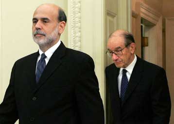 Προς το 4% οδεύουν τα αμερικανικά επιτόκια, σε ετοιμότητα και η ΕΚΤ