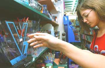 Τρία επικίνδυνα για τα παιδιά προϊόντα αποσύρονται από την ελληνική αγορά