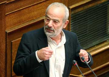 Υπέρ της ένταξης ΠΓΔΜ και Τουρκίας στην ΕΕ τάχθηκε ο Αλέκος Αλαβάνος