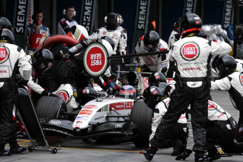 Το 100% της BAR θα εξαγοράσει η Honda