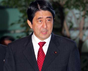 Τον επόμενο πρωθυπουργό της Ιαπωνίας «δείχνουν» οι μετρήσεις της κοινής γνώμης