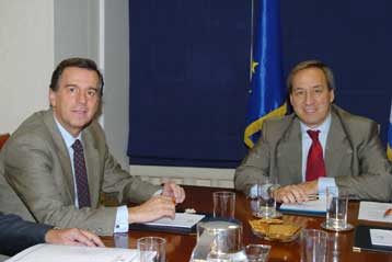 Παράταση 15 ημερών για το διαγωνισμό της Ολυμπιακής έδωσε η κυβέρνηση