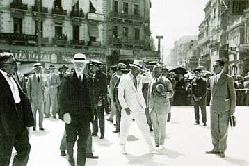 Μαγικό ταξίδι στην Αθήνα του 20ού αιώνα με οδηγό την Τεχνόπολη