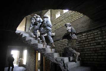 Απηλλάγησαν επτά Βρετανοί στρατιώτες για τη δολοφονία Ιρακινού αμάχου