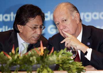 Επέκταση των χωρικών του υδάτων σε βάρος της Χιλής αποφάσισε το Περού