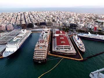 Μεγάλη έκθεση για τις γνωστές και άγνωστες στιγμές του Πειραιά