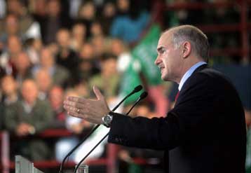 Μήνυμα συσπείρωσης εν όψει δημοτικών εκλογών έστειλε ο Γ.Παπανδρέου από την Ήπειρο