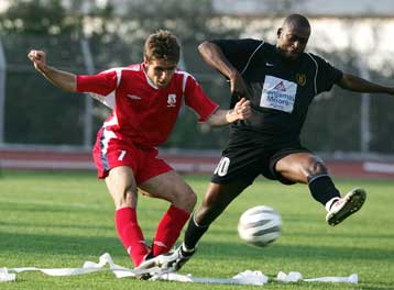 Έπιασε την κορυφή ο Θρασυβουλος, ισοπαλία για Ηλυσιακό-Πανσερραϊκό