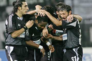 Χωρίς Κωνσταντινίδη ο ΠΑΟΚ, κρίση σκωληκοειδίτιδος ο Χαραλάμπους