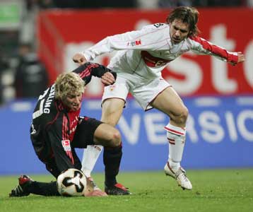 Επέστρεψε στις νίκες η Στουτγκάρδη, το Αμβούργο πήρε βαθμό από την Γκλάντμπαχ