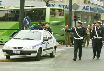 Πρωτοφανές τροχαίο δυστύχημα τα ξημερώματα της Δευτέρας στις Τρεις Γέφυρες
