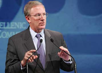 «Γρηγορείτε» λέει ο Τσαρλς Ρις για αγορά ενέργειας, ΣΔΙΤ και φορολογική μεταρρύθμιση