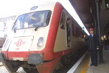 Ζημιογόνος και αναποτελεσματική η πλειοψηφία των μη εισηγμένων ΔΕΚΟ