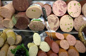 Πρόστιμα συνολικού ύψους 143.000 ευρώ επέβαλε ο ΕΦΕΤ σε οκτώ επιχειρήσεις τροφίμων