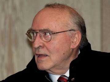 Στο εδώλιο της γερμανικής Δικαιοσύνης αρνητής του Ολοκαυτώματος