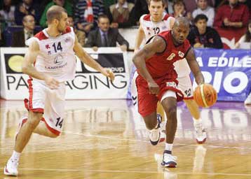 Πάλεψε, αλλά έχασε ο Πανιώνιος από τη Ρέτζιο Εμίλια – Μεγάλη νίκη του Αρη στο Βερολίνο