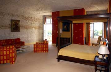 Αυξημένες οι πληρότητες των ξενοδοχείων της Αθήνας τον Σεπτέμβριο