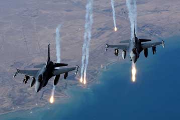 Υπεραμύνθηκε της αγοράς των F-16 ο ΥΠΕΘΑ ενώπιον της αρμόδιας επιτροπής στη Βουλή