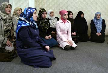 Απερρίφθη από το ΕΔΑΔ προσφυγή Τουρκάλας φοιτήτριας για την ισλαμική μαντήλα