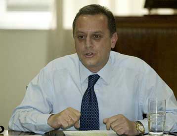 Καμία αναβολή στην επιβολή ΦΠΑ στα νεόδμητα ακίνητα, ξεκαθαρίζει ο Αντ.Μπέζας