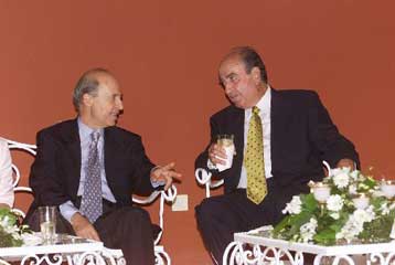 Σκληρή κριτική Μητσοτάκη για το βιβλίο Σημίτη – Τον κατηγορεί για μικροψυχία