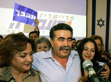 Την ερχόμενη Πέμπτη η συνάντηση Σαρόν-Περέτζ για την προκήρυξη πρόωρων εκλογών