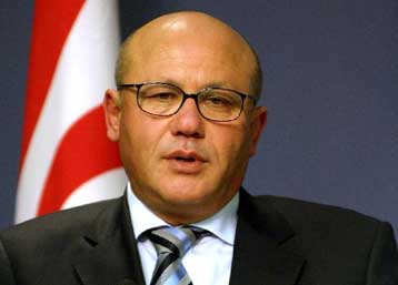 Οργή Λευκωσίας για πρόθεση Ταλάτ να ανεγείρει τείχος κατά μήκος της Πράσινης Γραμμής