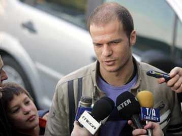 Kοντά σε συμφωνία με τη Γουέστ Χαμ ο Μπασινάς