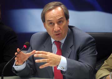 Την έκδοση ομολόγων 50 ετών εξετάζει η κυβέρνηση