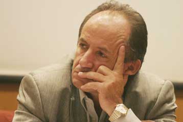 Διευκρινίσεις για το διάλογο επί του ασφαλιστικού θα ζητήσει η ΟΚΕ