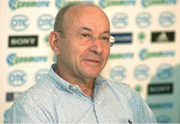 Επίθεση του φυσιοθεραπευτή του Αντερσον στον Αργύρη Μήτσου