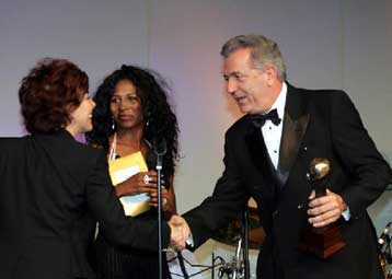 Αισιόδοξες εκτιμήσεις Αβραμόπουλου για την πορεία του τουρισμού και το 2006